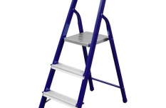 Как выбрать хорошую и надежную стремянку