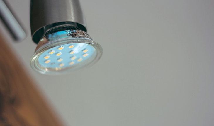 Китайская светодиодная качественная лампа