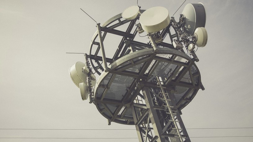 Как усилить сигнал сотовой связи и интернета на даче